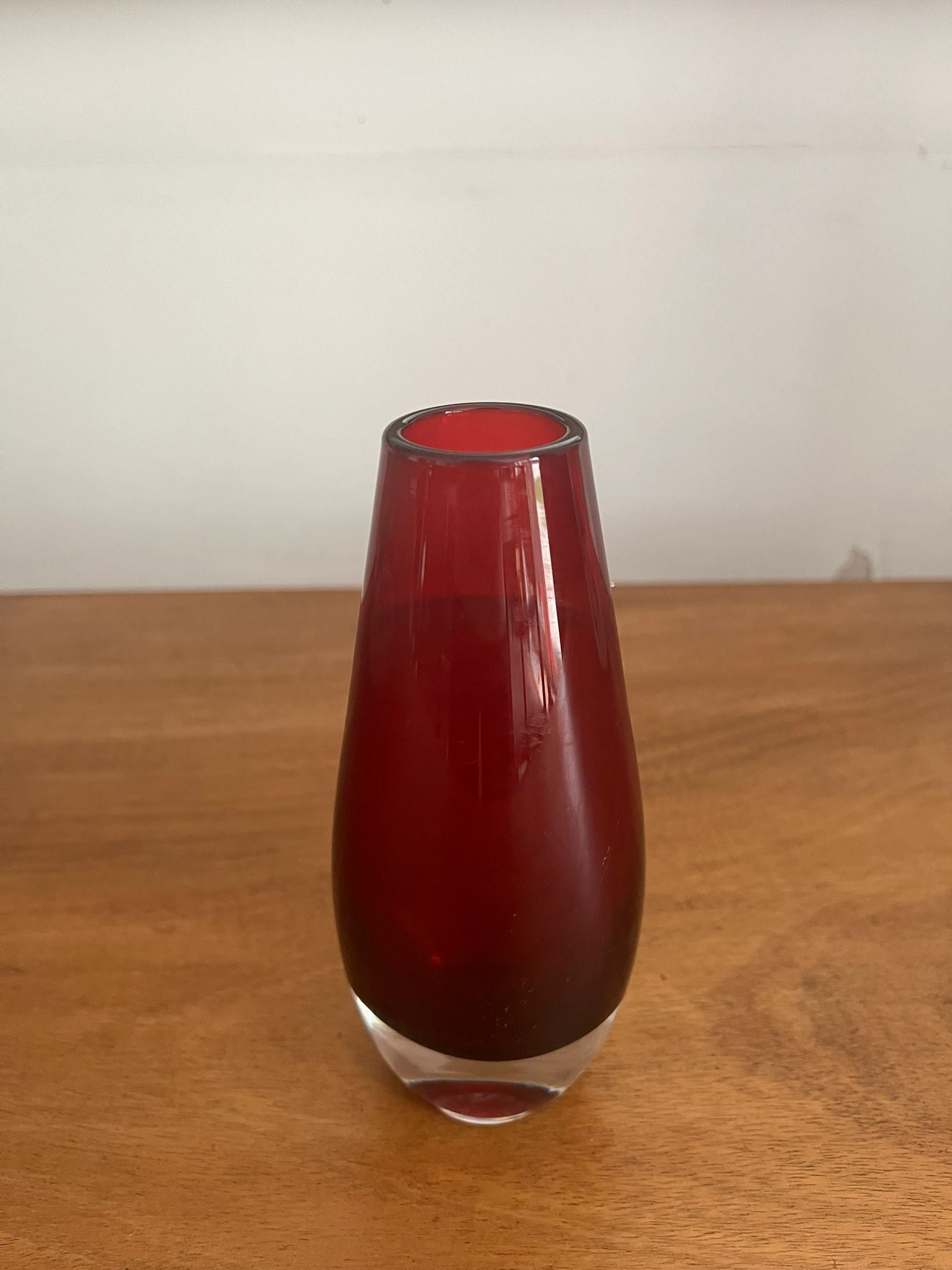 Reijmyre Ruby vase