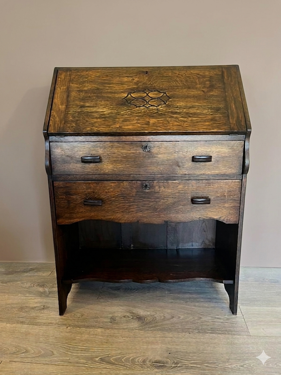 Vintage oak 2 drawer bureau,