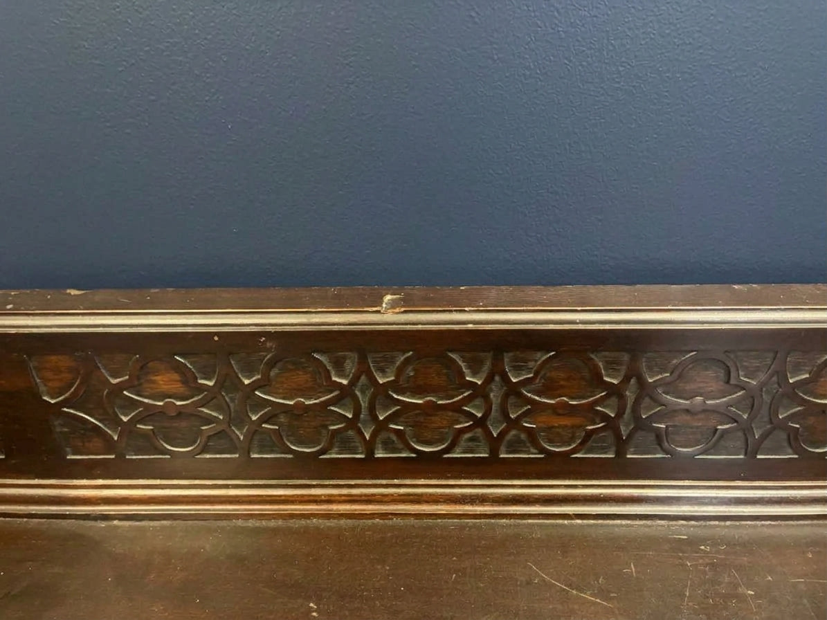 Vintage dresser