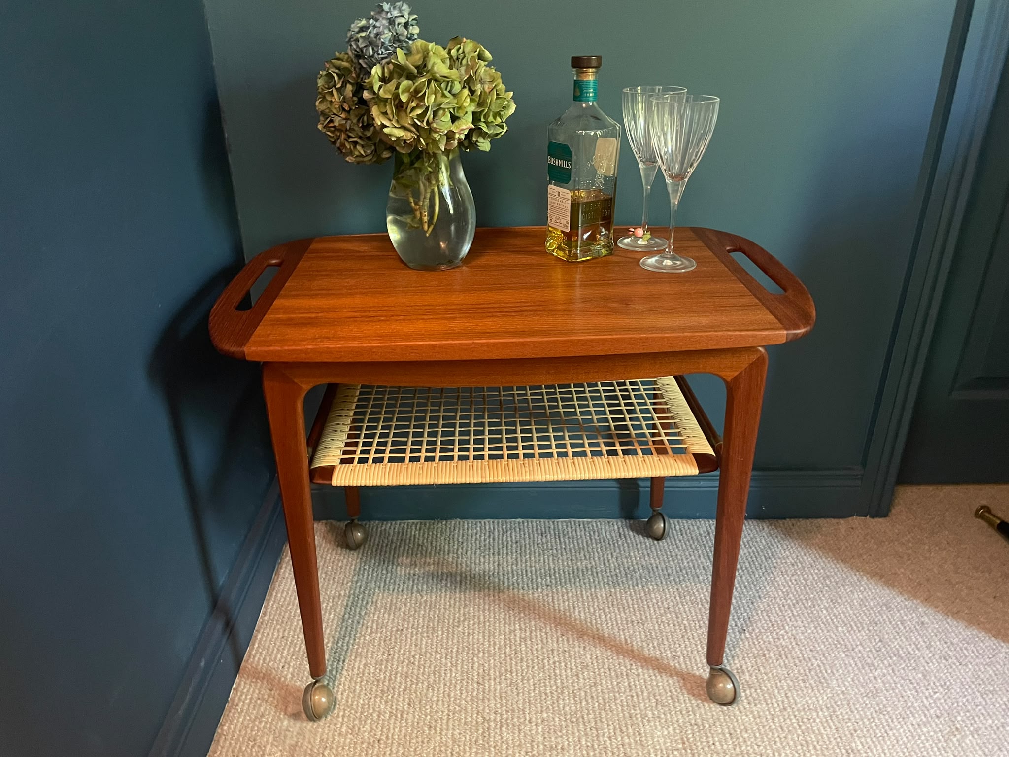 Stunning Danish teak trolley and coffee table with removable tray by Grace & Joy Furniture