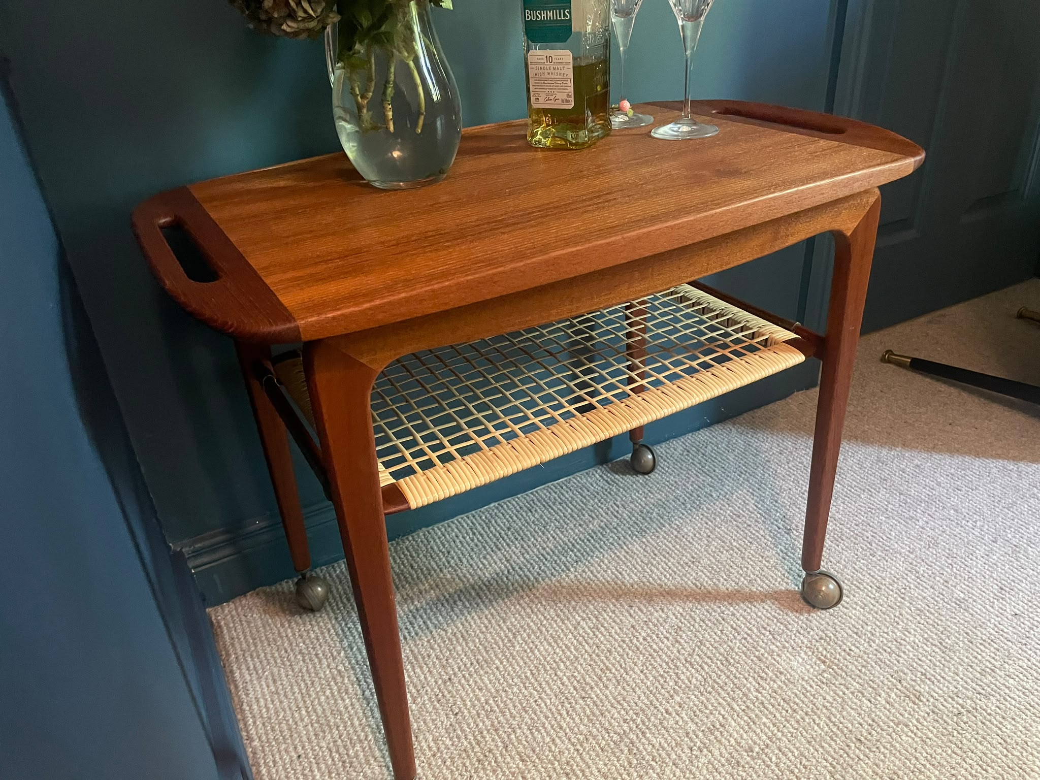 Stunning Danish teak trolley and coffee table with removable tray by Grace & Joy Furniture