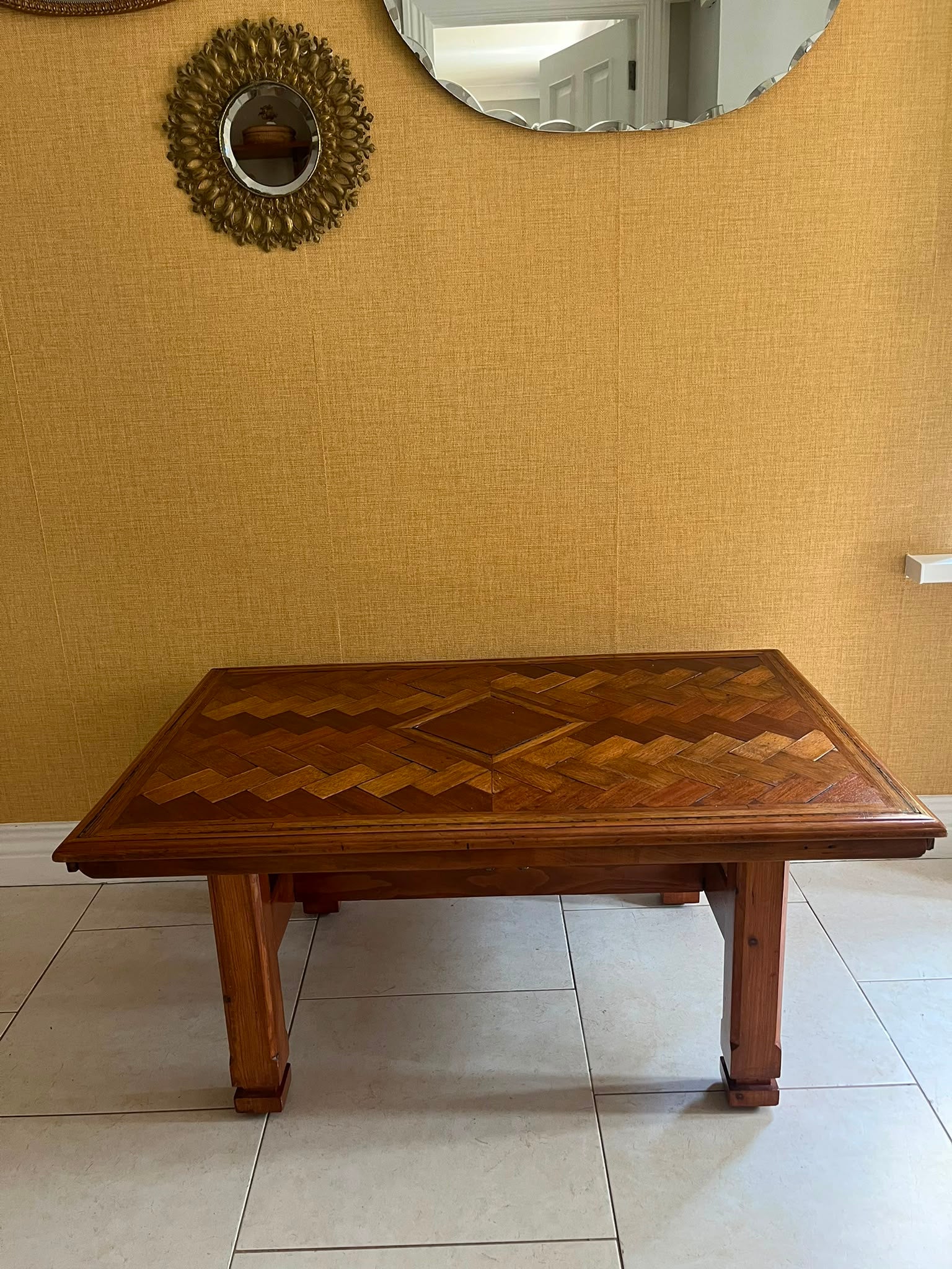 Herringbone parquetry Coffee table
