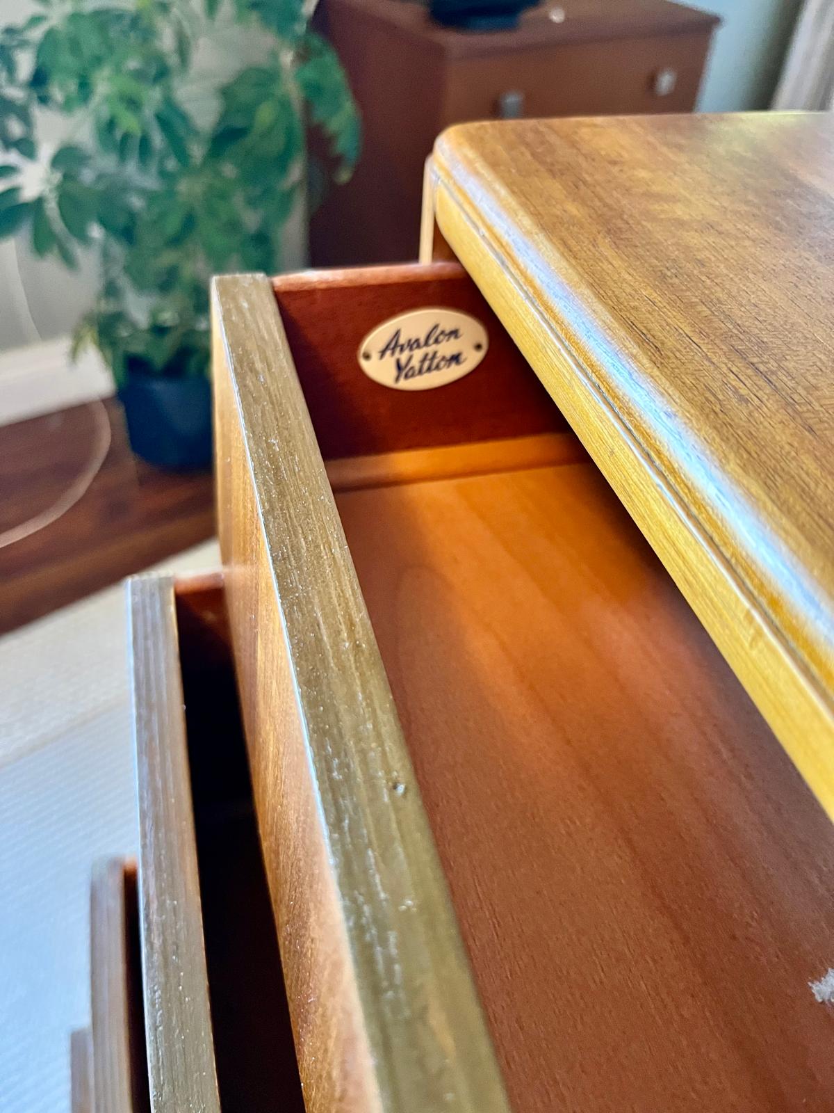 Mid-century Avalon Yatton Chest