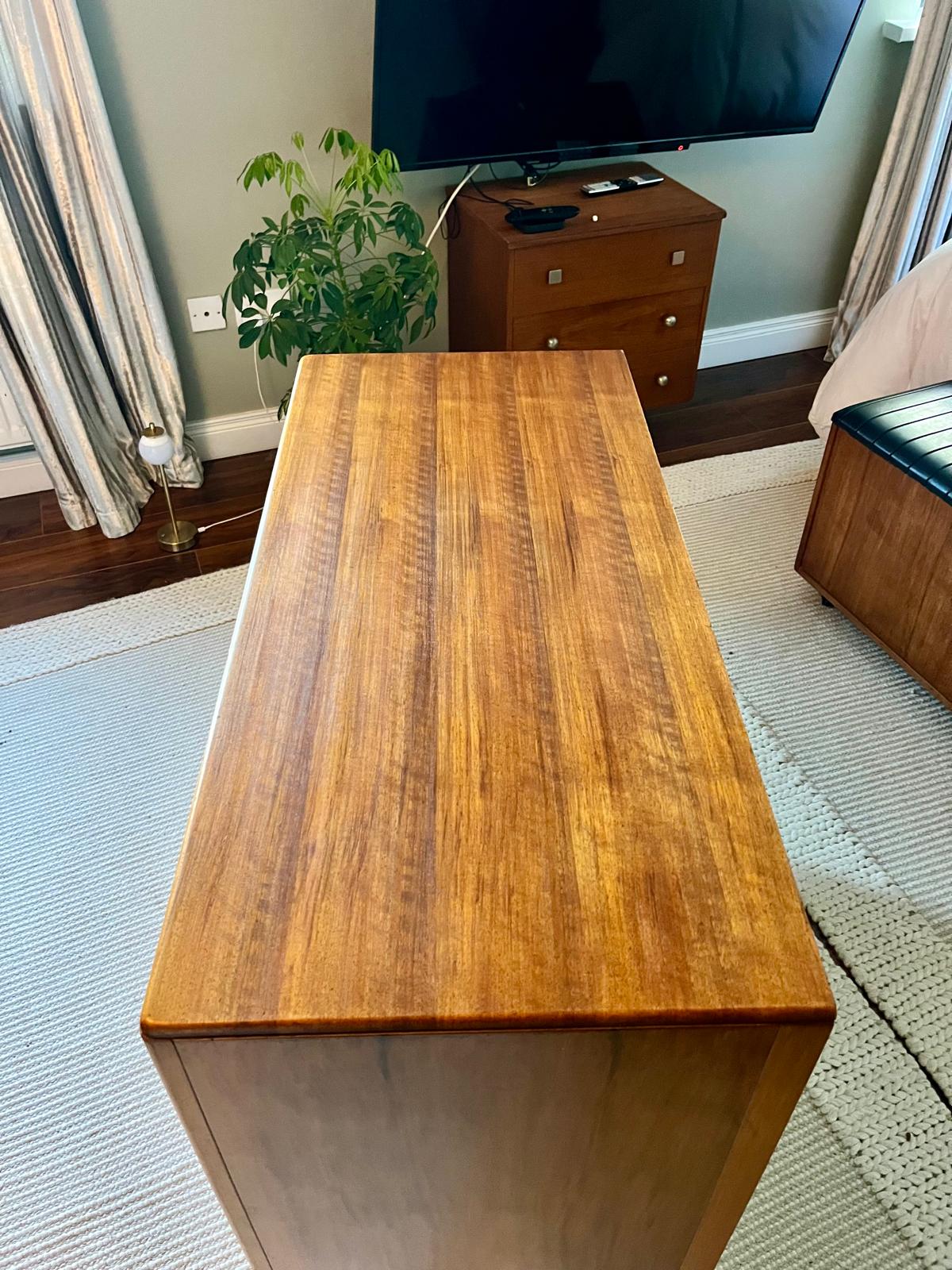 Mid-century Avalon Yatton Chest