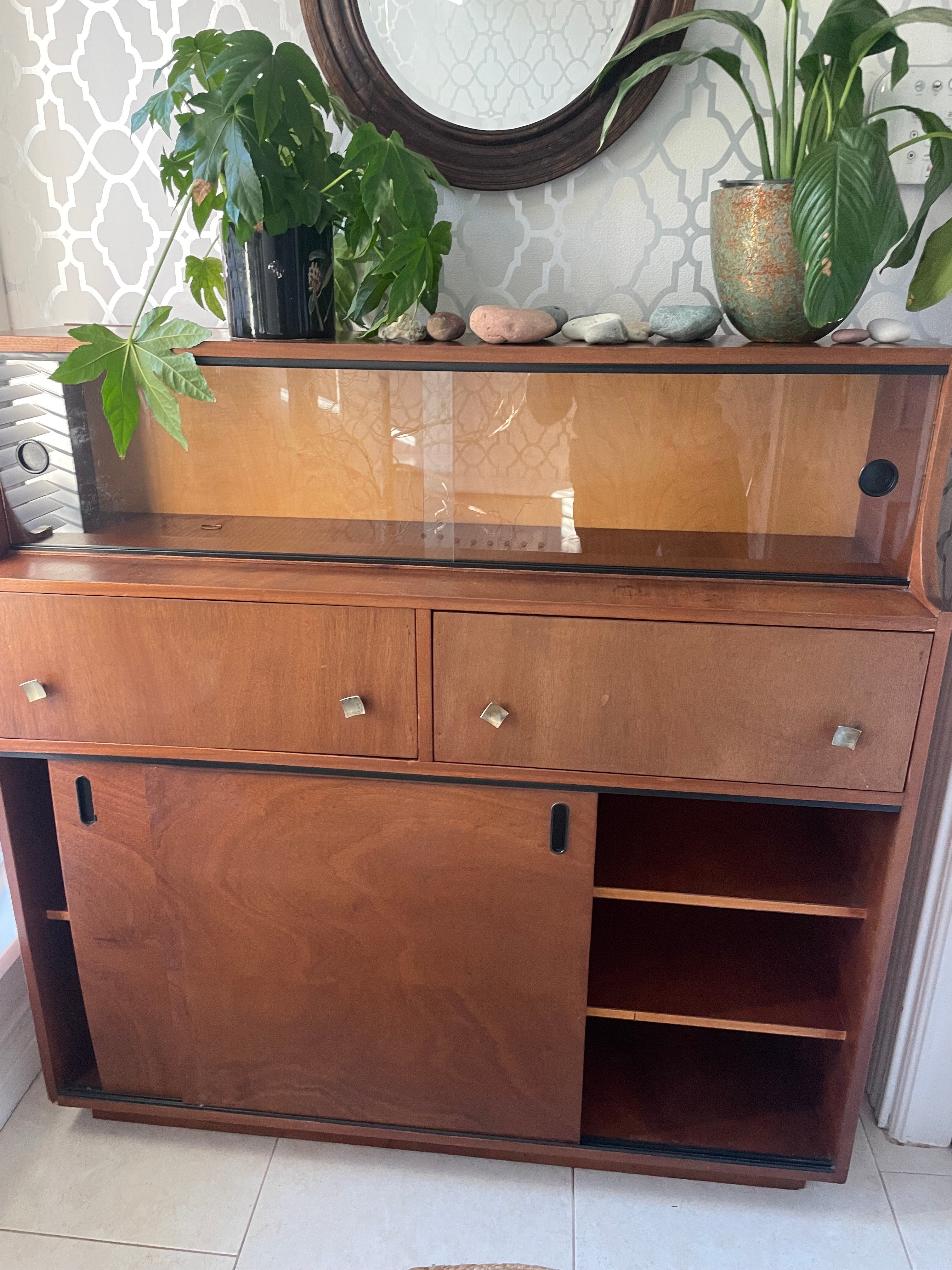 Mid Century modern minimalist display cabinet