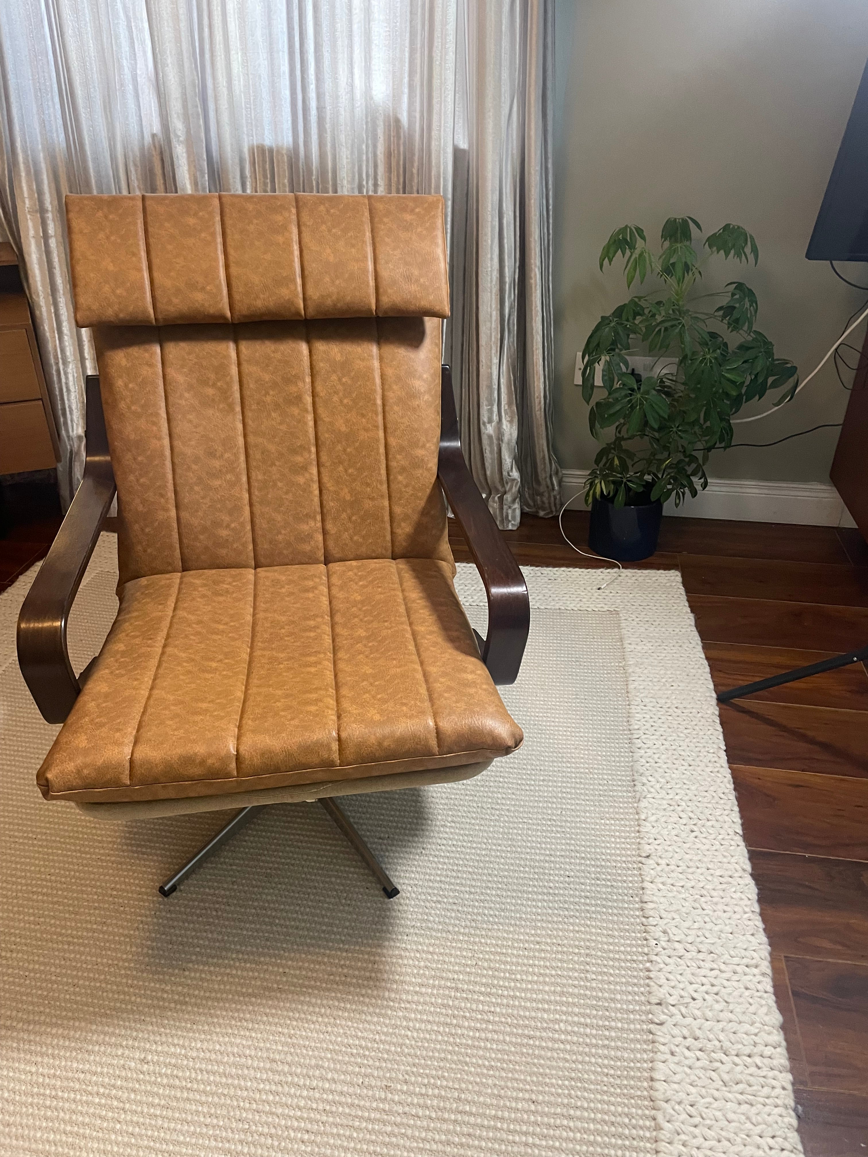 Bent Plywood armchair