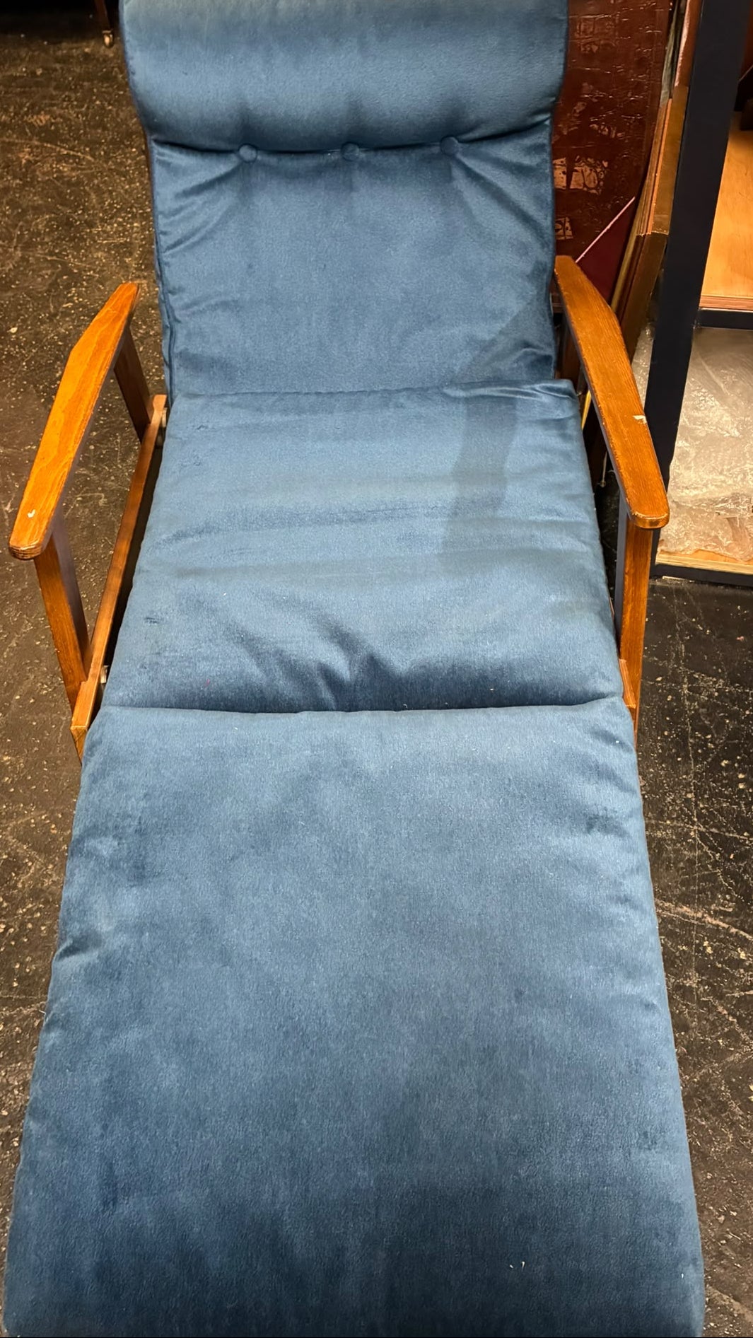 Mid-Century Chair Bed