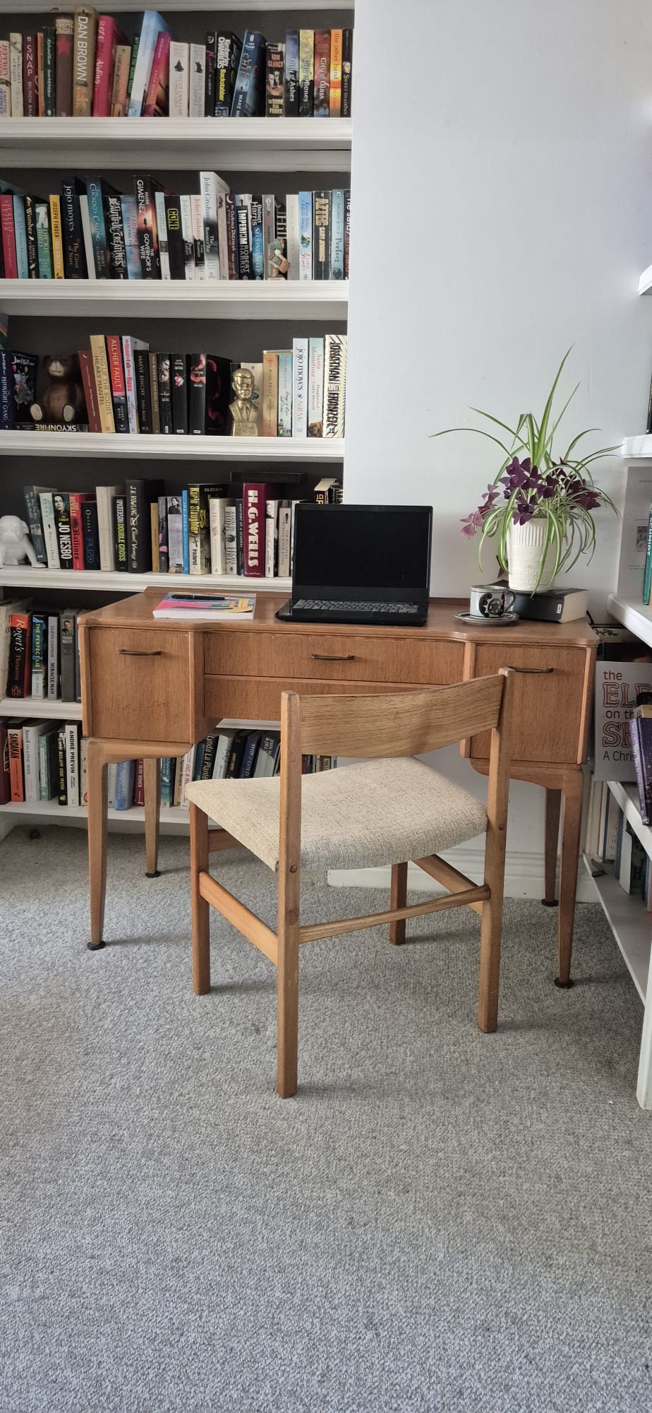 Lebus oak desk from the 1960's
