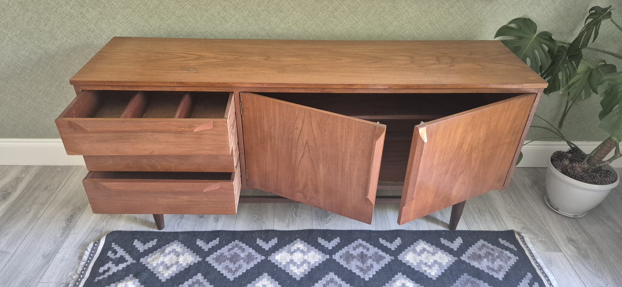 Rare Mid 1960’s McIntosh teak Eden sideboard