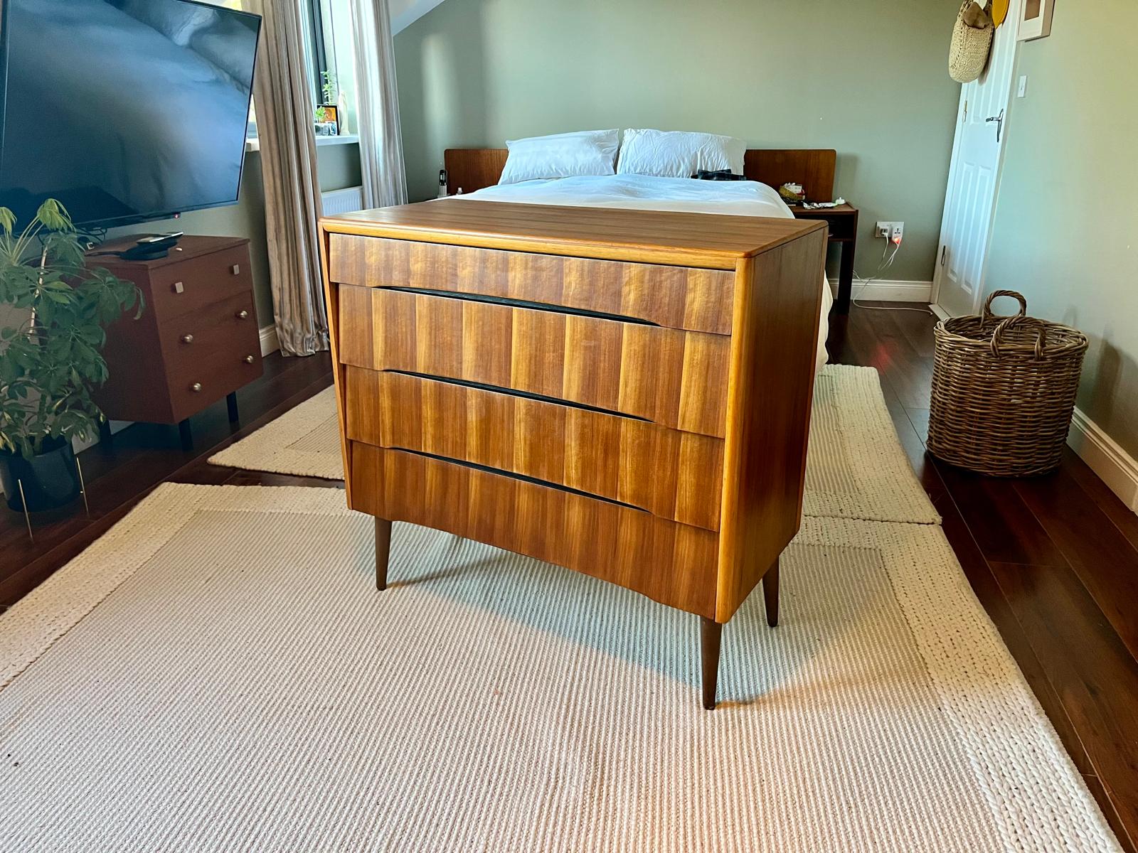 Mid-century Avalon Yatton Chest