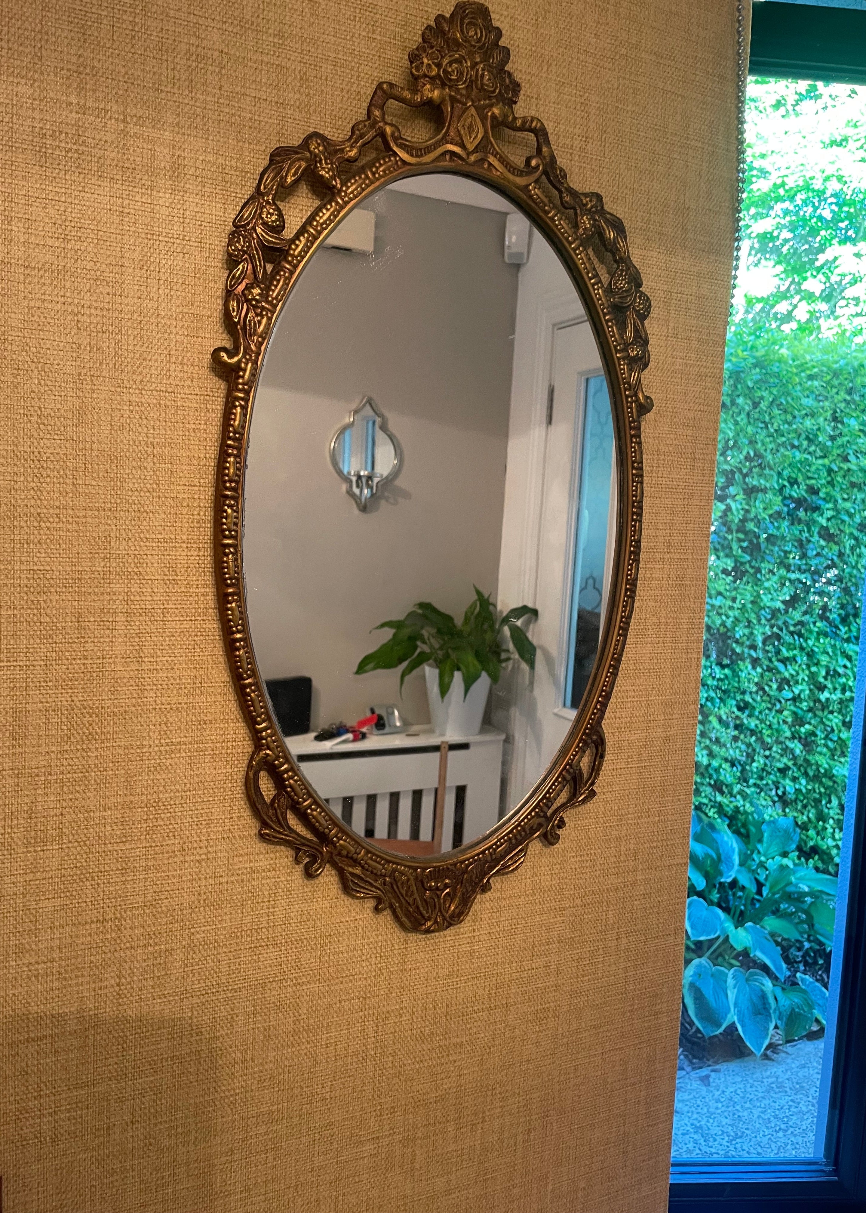 Vintage oval Gilt mirror